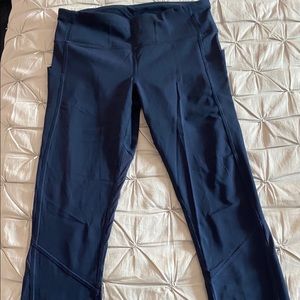 Lululemon Pace Rival Mid Rise Crop